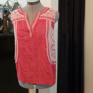 Lucky brand top XS soft red color